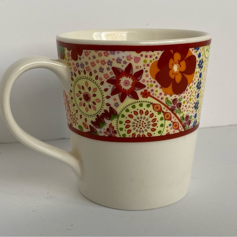 Starbucks Mug 2007 Red Strawberries flowers Paisley Floral Coffee cup EUC green